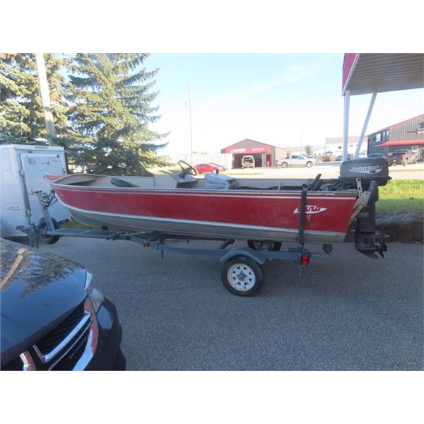 1983 Lund 16' Aluminum Boat - Console Steering, Swivel Seats with a 1990 Johnson 25 HP Outboard Moto