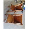 Image 3 : 2 Vintage Wooden Folding Chairs