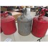Image 2 : 6 Metal Gas Cans