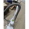 Image 3 : Eureka The Boss Upright Vacuum