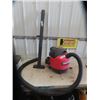 Image 1 : Craftsman 2 1/2 HP 23 Litre Shop Vac