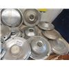 Image 3 : 14 Hubcaps - 2 Sets of 4