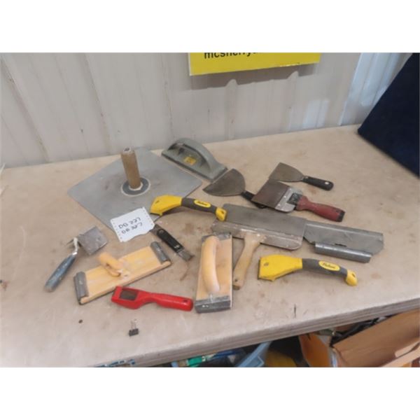 Trowels, Scrapers, Sander, Drywall Tools