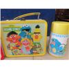 Image 2 : 2 Metal Lunch Kits with Thermos ; 1) Sesame Street 1979 - Aladdin, 1) Pink Panther - Thermos