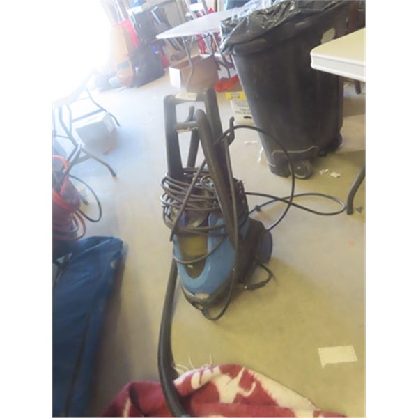 Simoniz 1700lb Pressure Washer/Vacuum