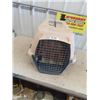 Image 2 : Petland Pet Kennel Cab
