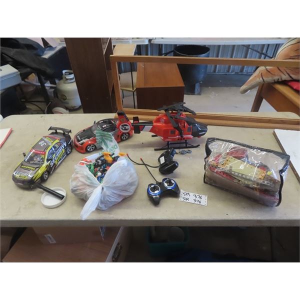 Vintage Rc Cars + Helicopter , Figurines