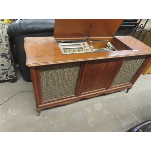 Electrihome Cabinet Stereo - Untested