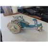 Image 1 : Walking Sprinkler Tractor - Old Metal  Sears Roe Buck