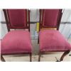 Image 4 : 2 Matching Occaisional Chairs