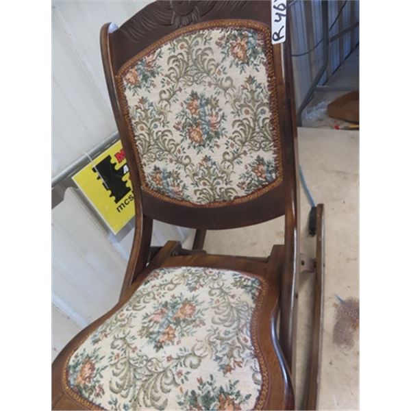 Folding Rocker with Tapestry