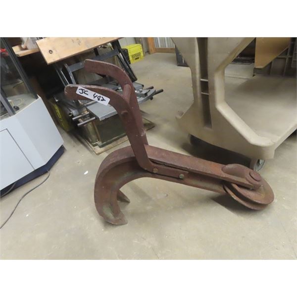 Old Horse Pull Stone Puller