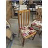 Image 3 : 4 Oak Chairs with Barley Twist Legs