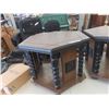 Image 2 : 2 End Tables 19" tall 24" Wide