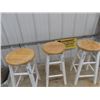 Image 2 : 3 Bar Stools