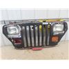 Image 1 : 91 YJ Jeep Front Grill