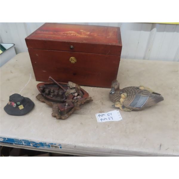 Ducks Unlimited Chest with Scenery  & 3 Ducks Unlimited Ornaments