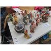 Image 4 : Chicken / Rooster Ornament Collection Including Salt + Pepper Shaker & Hen on Nest Candy Dish