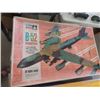 Image 2 : Vintage B-52 Airplane Model Kit - 30" Wing Span 1/72 Scale