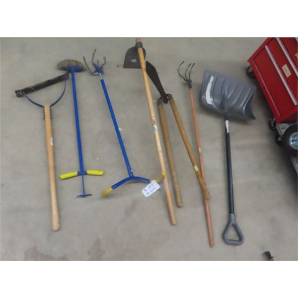 7 Hand Yard Tools; Shovel, Scuffler, Hoe, Clipper, Garden Claw, Grasswhip