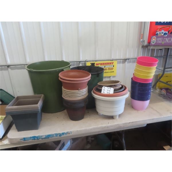 Quantity of Planters & Garbage Can