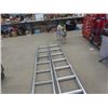 Image 2 : Aluminum Extension Ladder