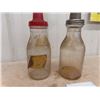 Image 4 : 2 Imperial Quart Oil Bottles