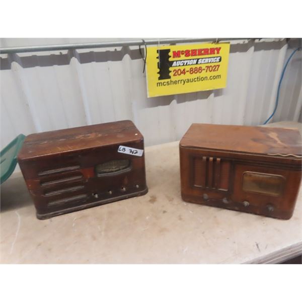 2 Old Radios - Both Phonola