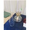 Image 4 : 4 Coal Oil Lamps & Extra Chimney