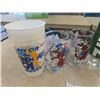 Image 2 : Vintage 7 Up Glasses - Bottle Girl Diet 7Up