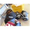 Image 4 : Hockey Bag with Set of Hockey Equipment - Last Picture has Details