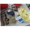 Image 6 : 2 Gas Cans, Funnels, Ropes, 12V Air Compressor, Filter Wrench