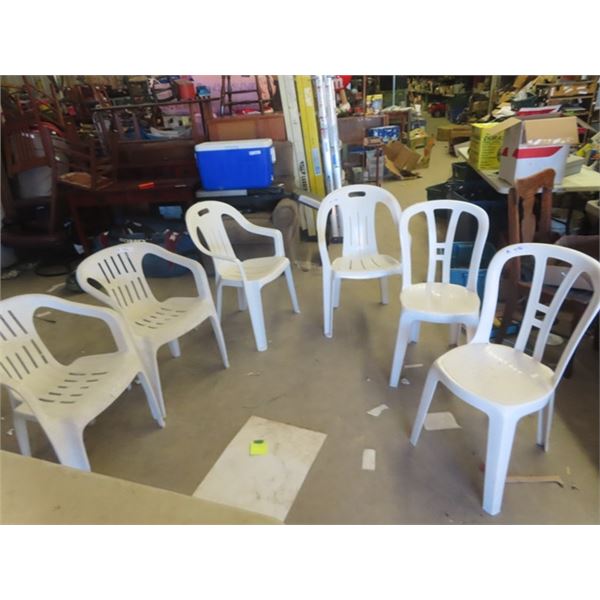 6 Plastic Patio Chairs