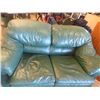 Image 4 : Green Leather Couch & Love Seat