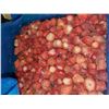 Image 2 : Fennec Foods Frozen Whole Strawberries 30Lbs