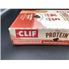 Image 2 : Clif Whey Protein Peanut Butter Chocolate Bars (2 x 8 x 56g)