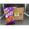 Image 1 : Takis Waves Fuego (10 x 190g)