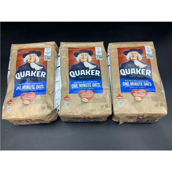 Quaker One Minute Oats (3 x 900g)