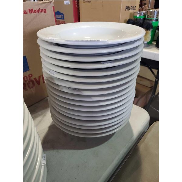 Lot of 17 Oneida restaurant soup bowls