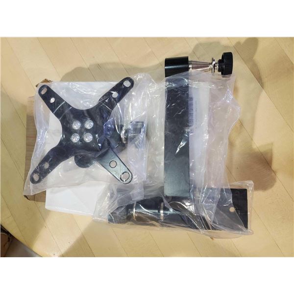 NEW TV Swivel Wall Mount