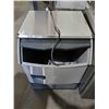 Image 3 : Ice - O - Matic Model ICEU220HA3 Ice Maker