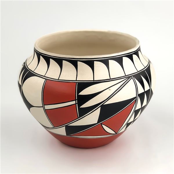 SIGNED ISLETA, N.M. - NATIVE AMERICAN POTTERY POT