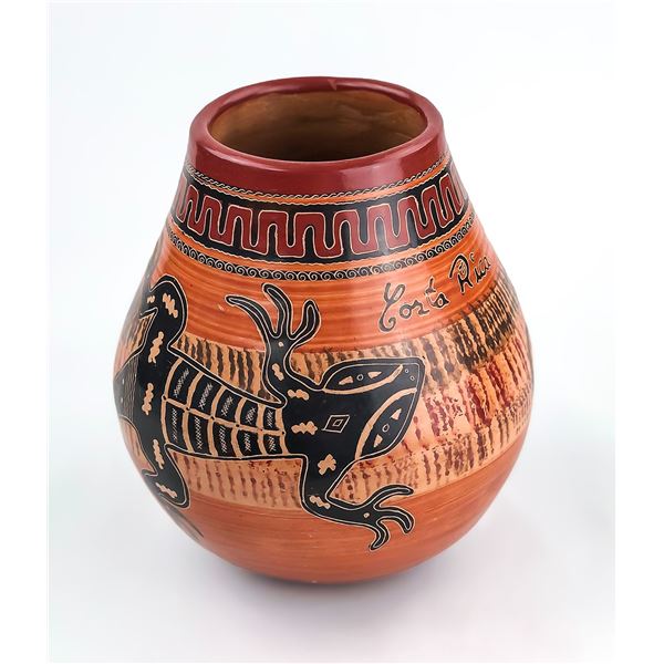 IGUANA TROPICAL CLAY POTTERY VASE COSTA RICA
