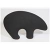 Image 2 : VINTAGE BEAR SHAPED HAND CARVED NATIVE POTTERY
