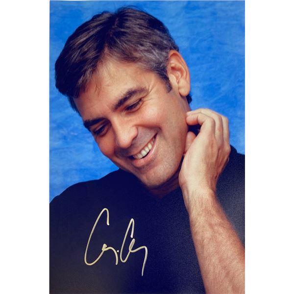 Autograph Signed  George Clooney Photo