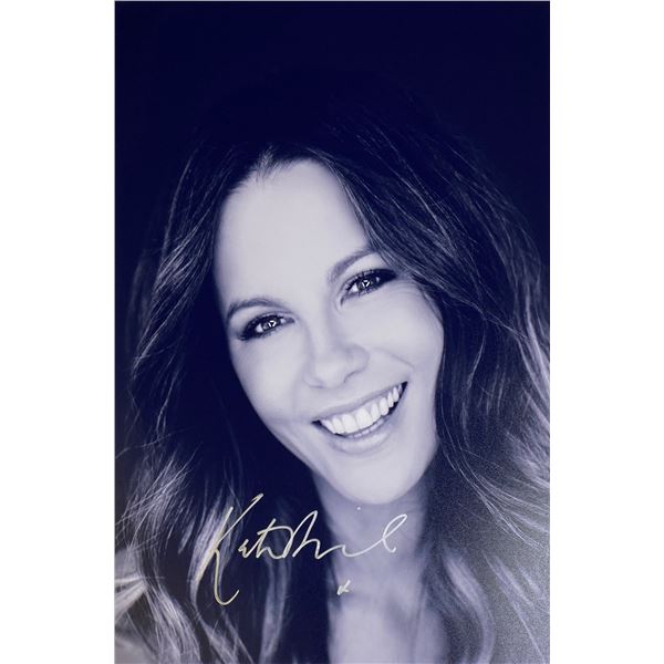 Autograph Signed  Kate Beckinsale Photo