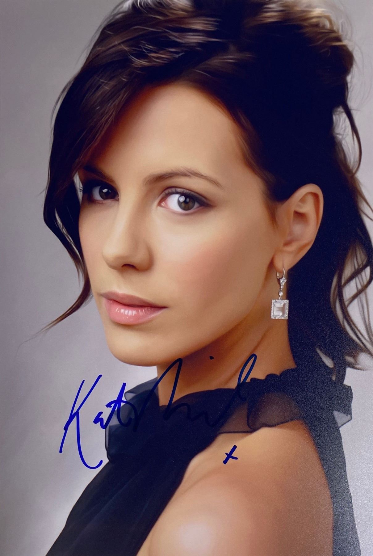 Autograph Signed Kate Beckinsale Photo