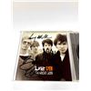 Image 2 : Autograph Signed US 18 Signles Album