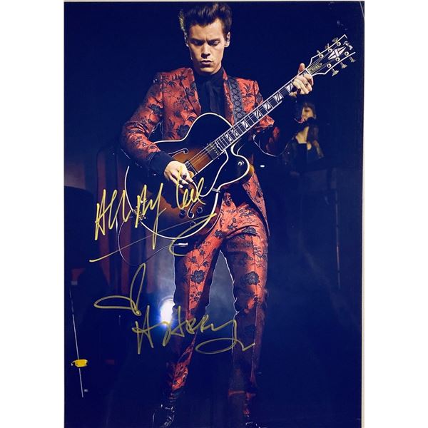 Autograph Harry Styles Photo