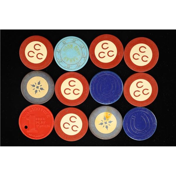12 CASINO POKER CHIPS AND TOKENS